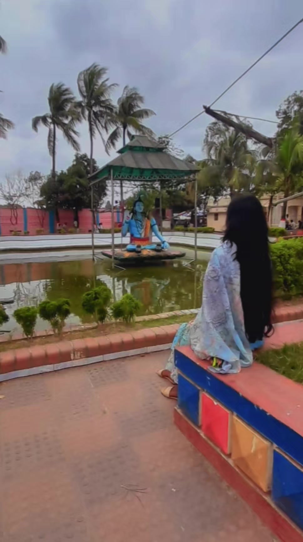@মায়াবতী🖤🥀