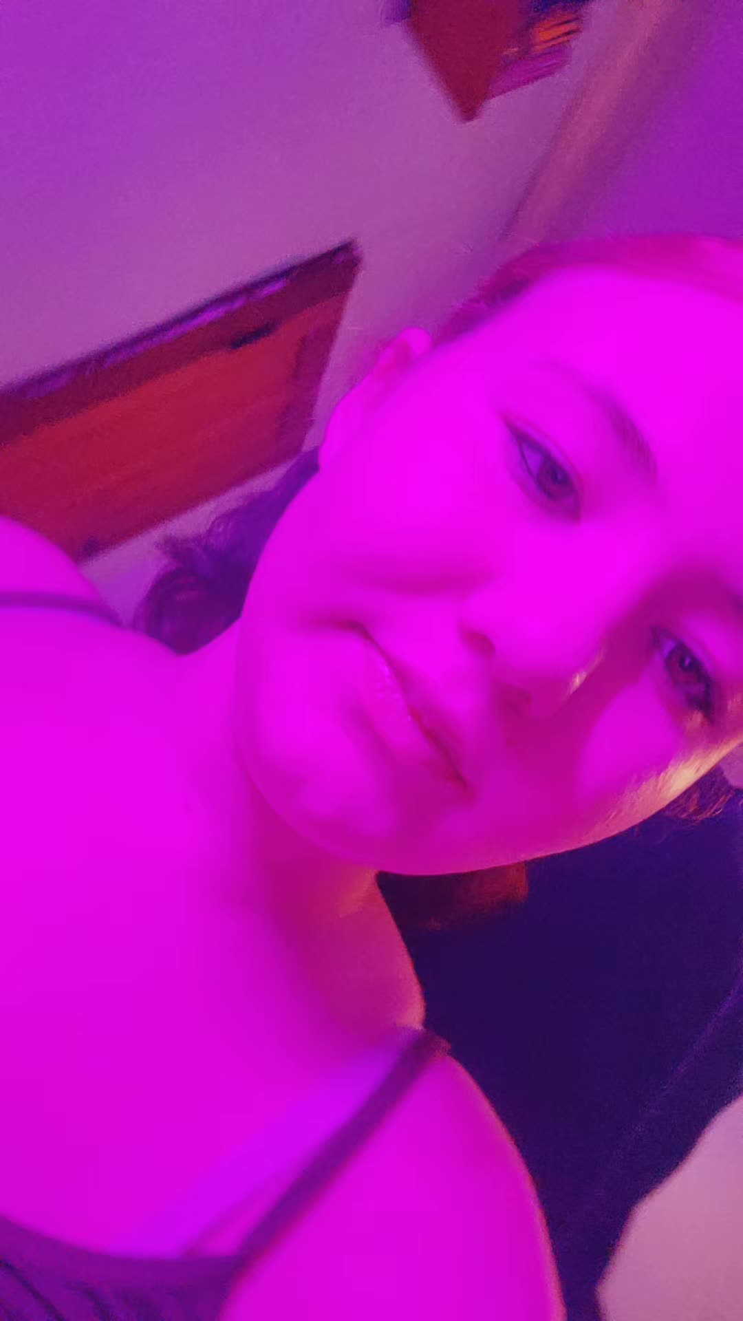 @💔💋🥹