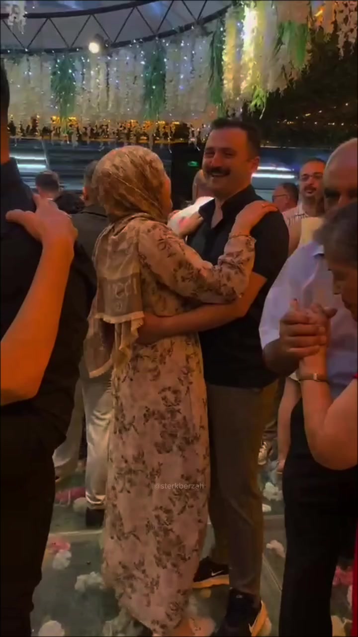 @Şeyda A&ccedil;ıkg&ouml;z 🌹