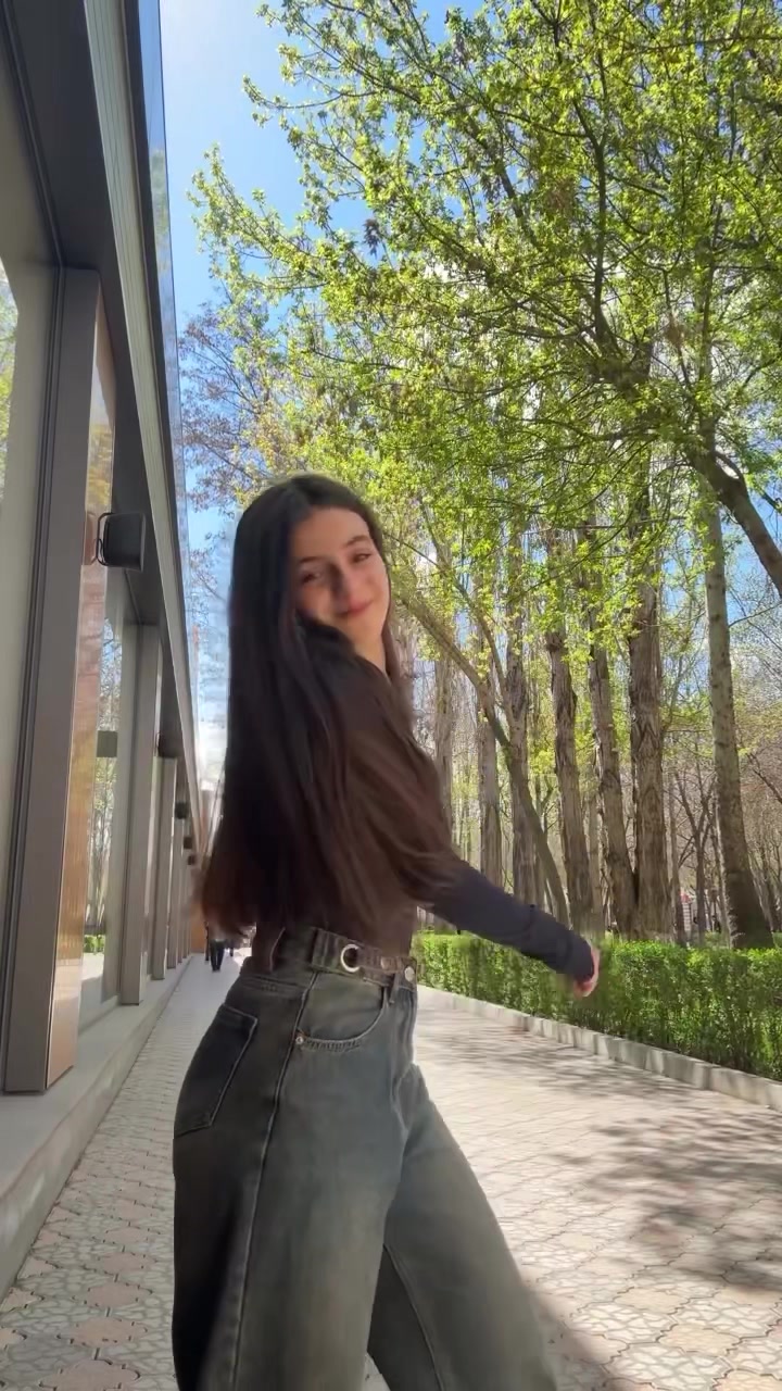 @Ani 🕊