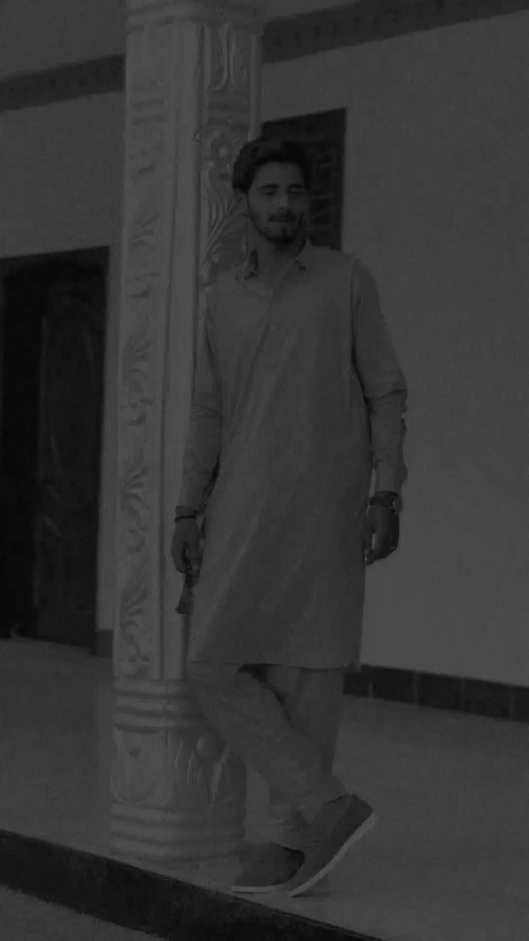 @مانی  قریشی 🌸
