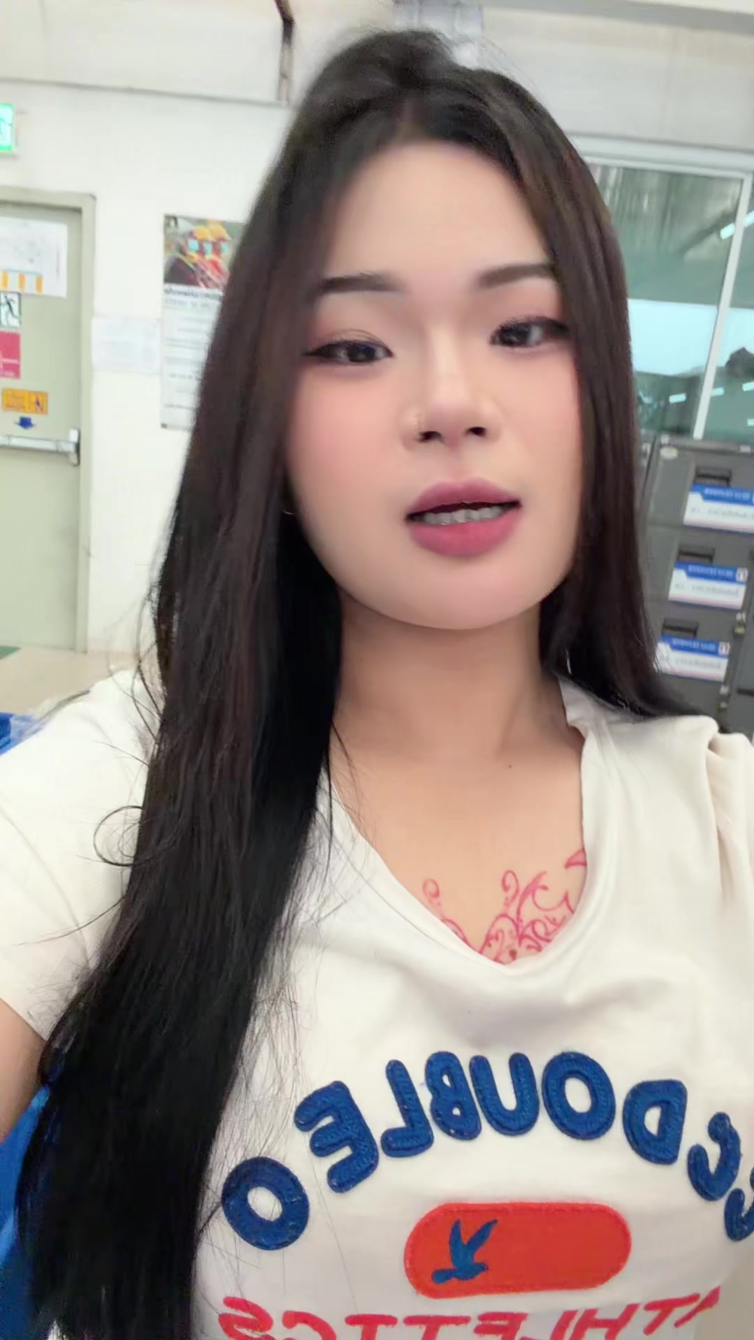 @หน้าเหวี่ยงยิ้มหวาน