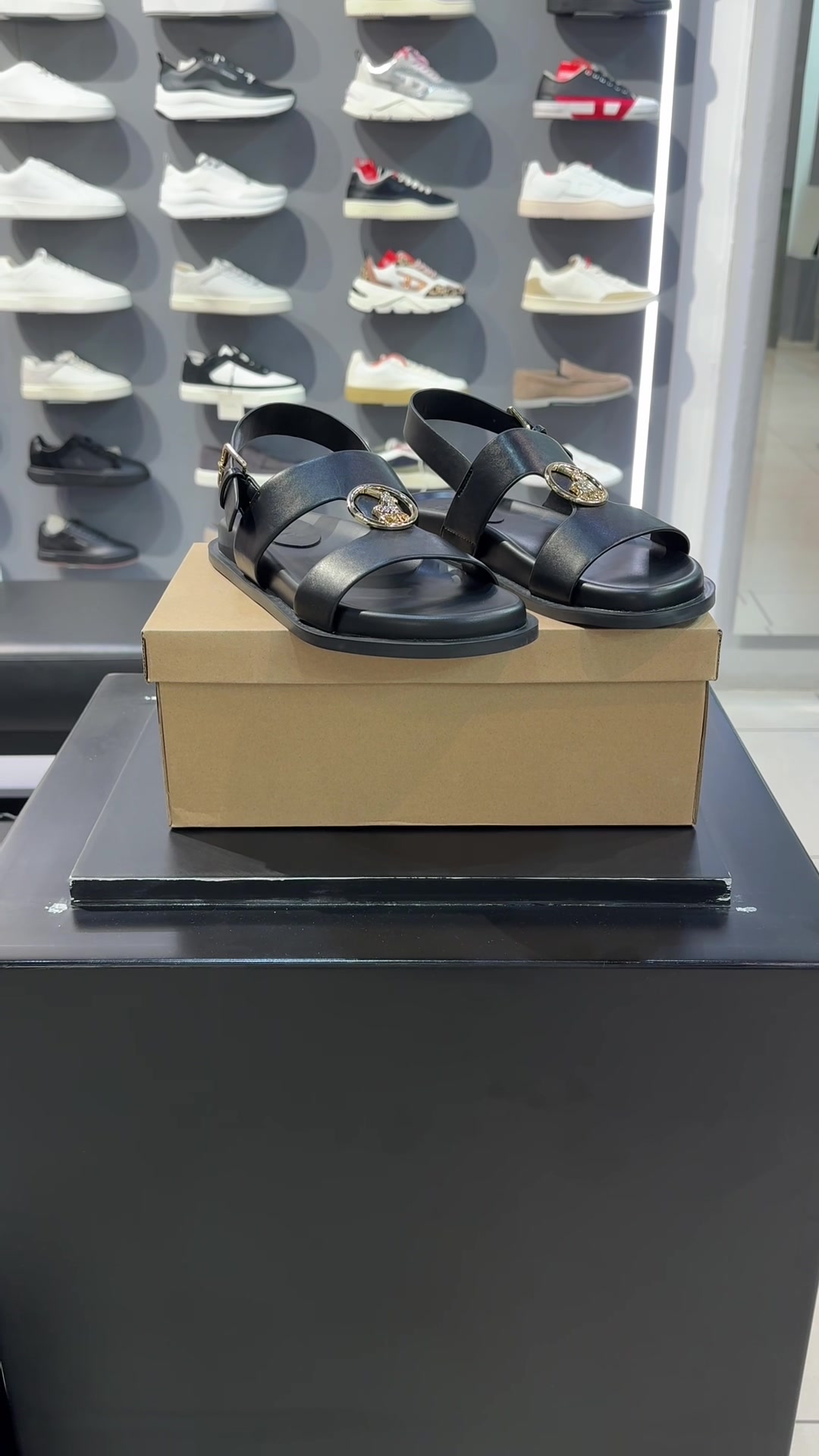 @Subwear