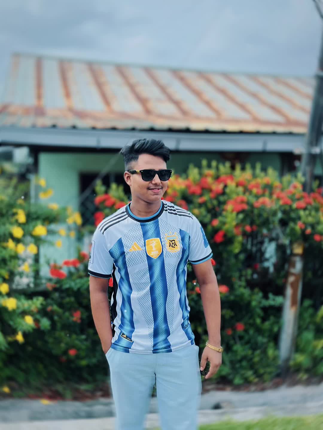 @FOY SAL 🫶✨❤️🩹