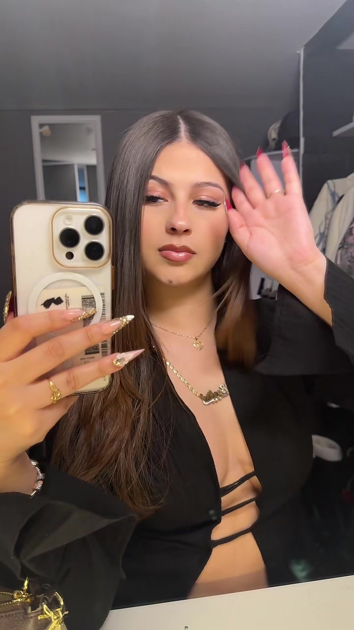 @yafav.evee