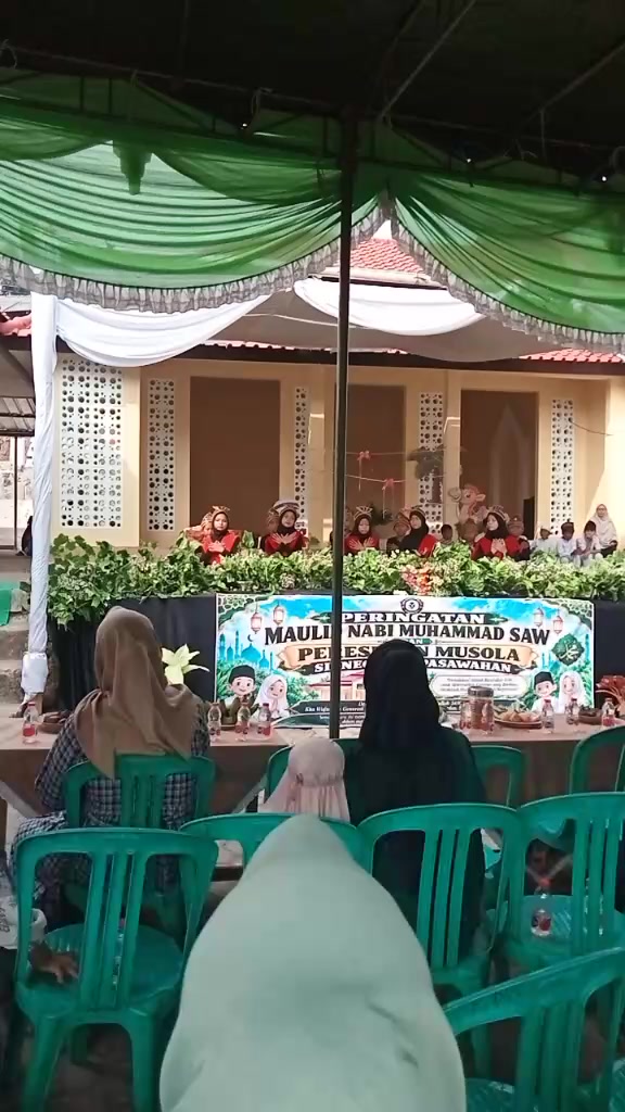 @Mom's Arya30