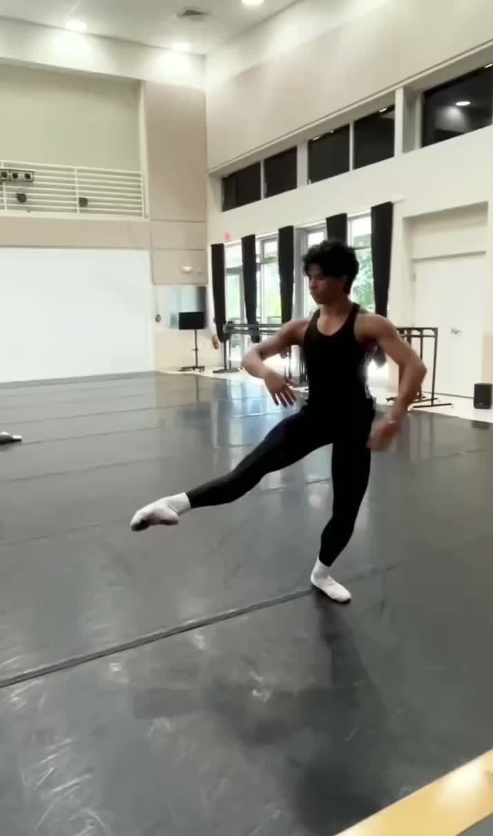 @World Ballet Connected