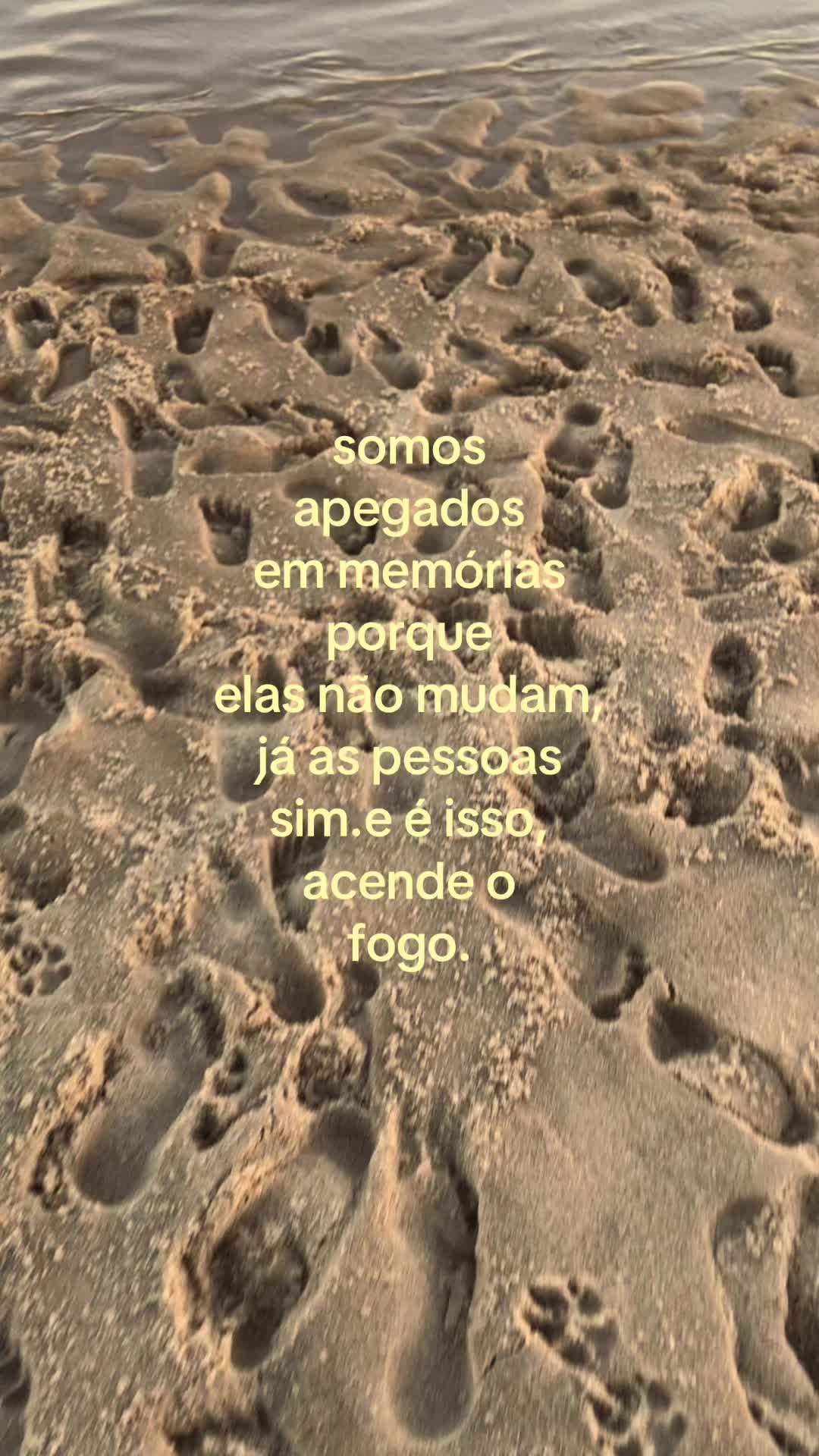 @꩜