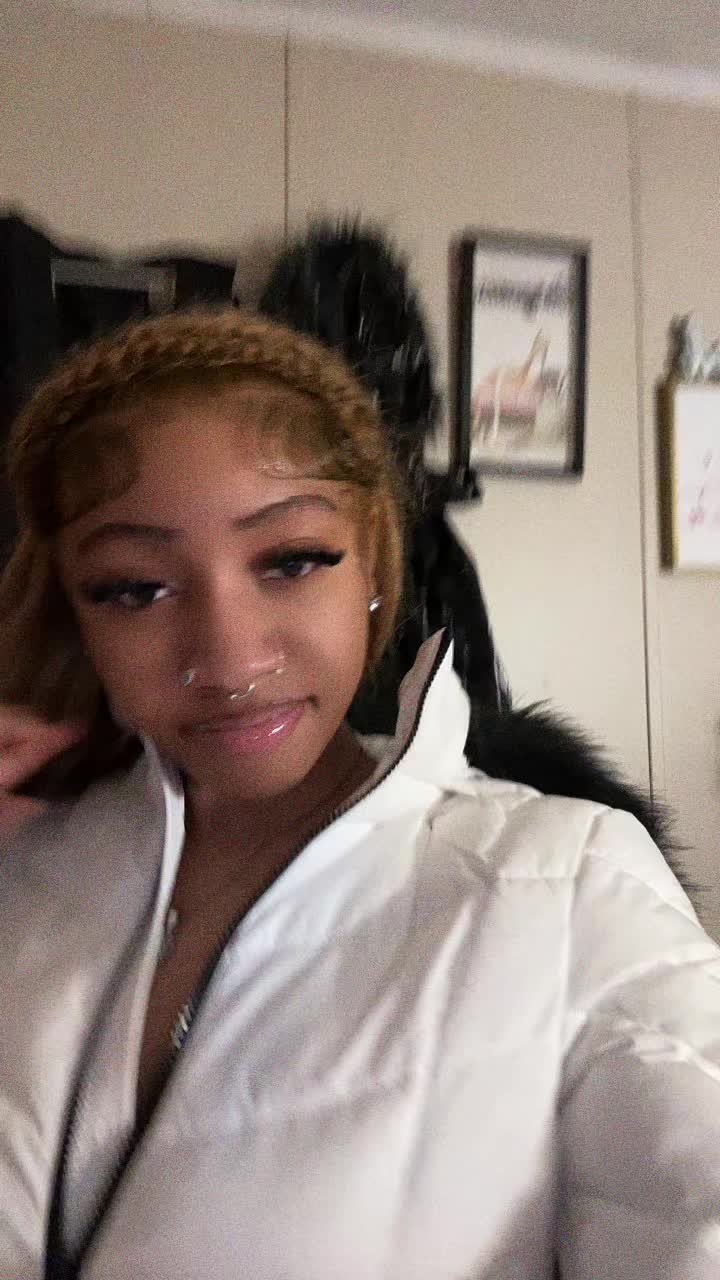 @yofavgirl222