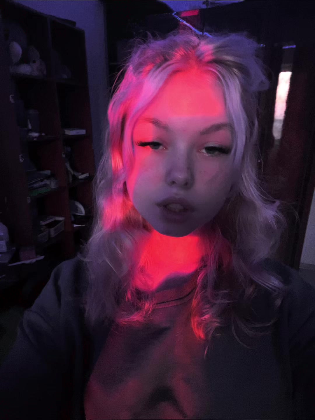 @Witch🛐💕