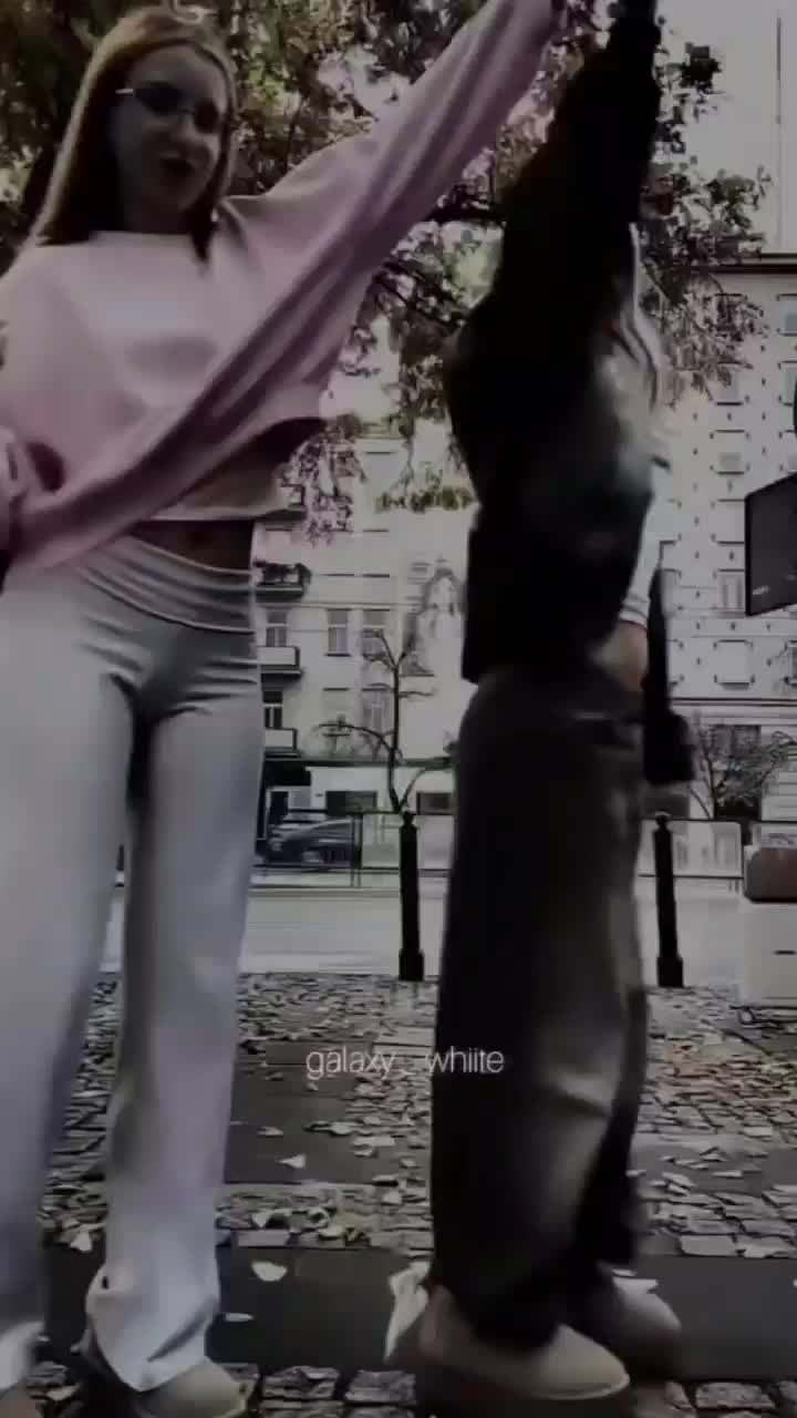@-𝐏𝐚𝐫𝐢.𐙚