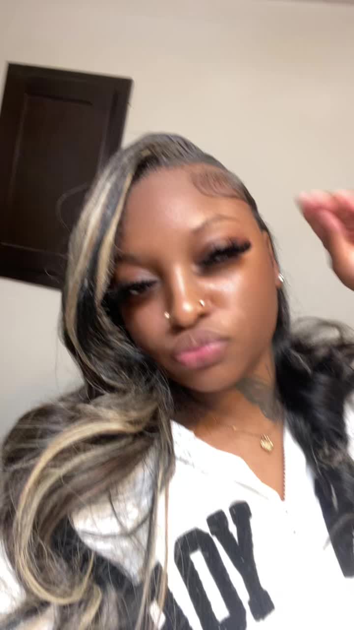@Kam💛