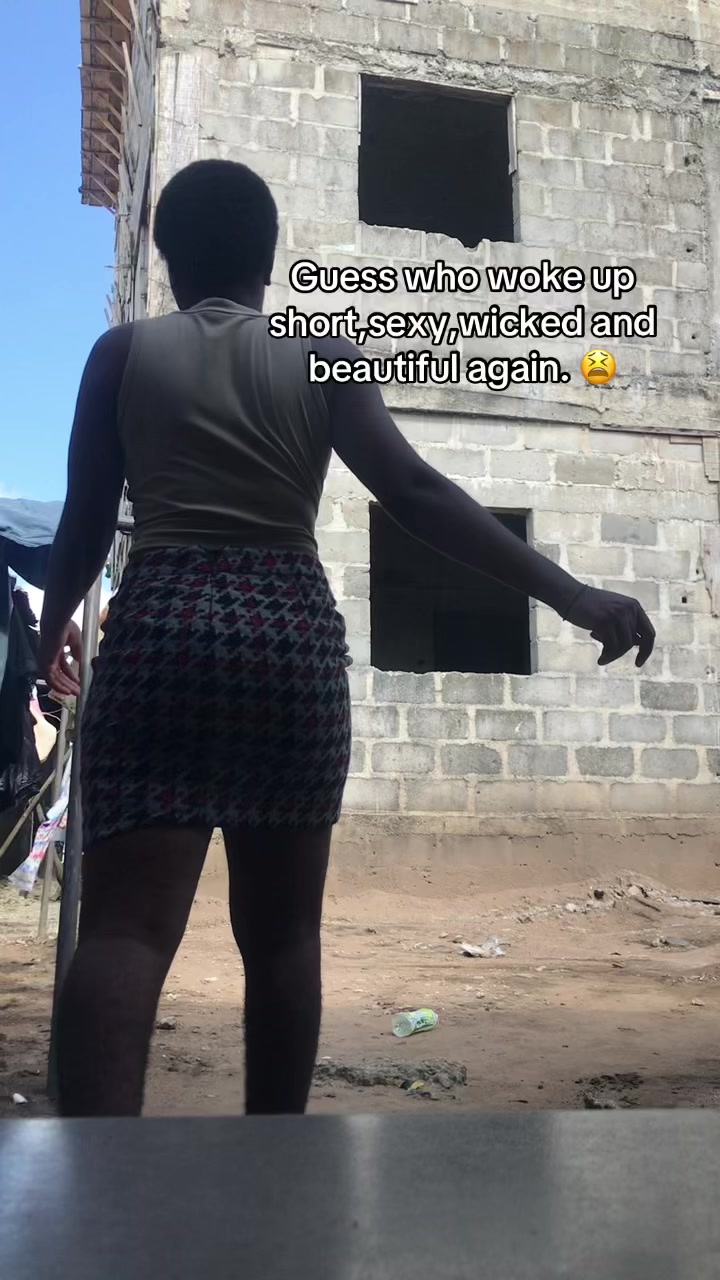 @AJE🍭MINA