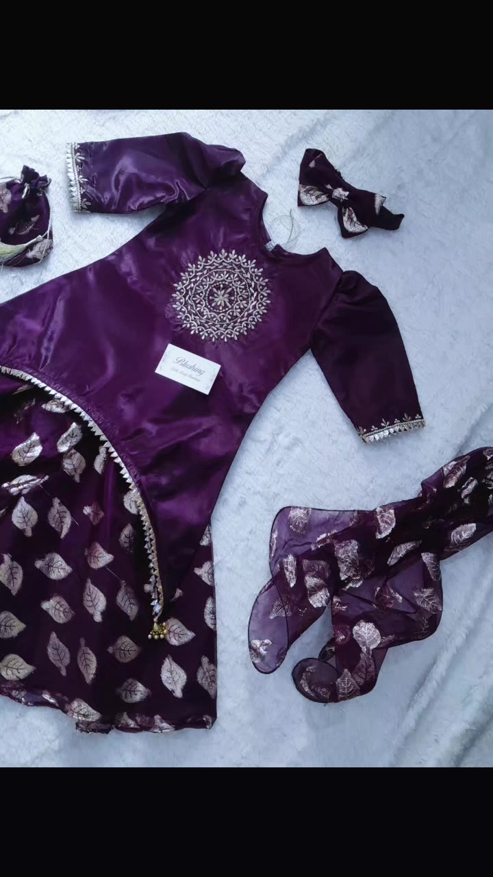 @blushinglittlelady boutique