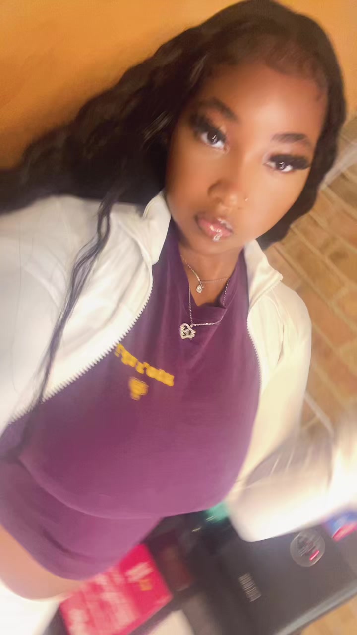 @Yabeezy💕
