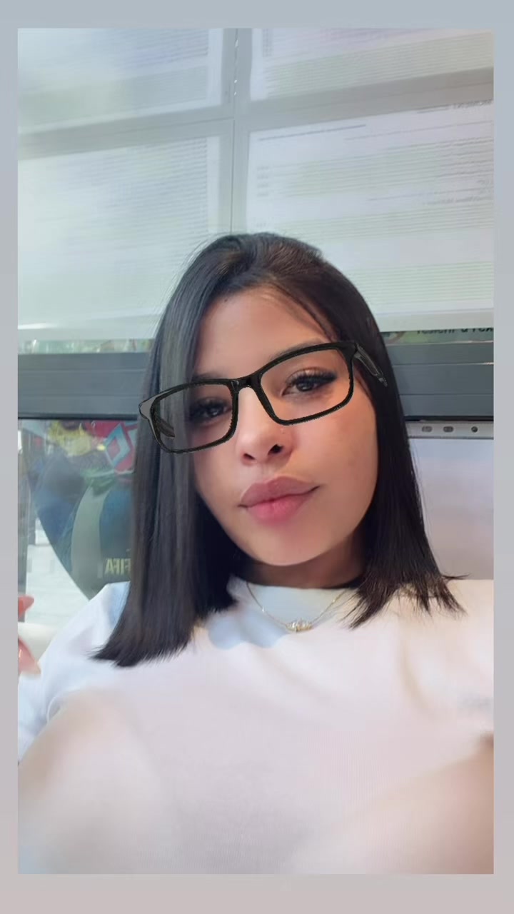 @🦋