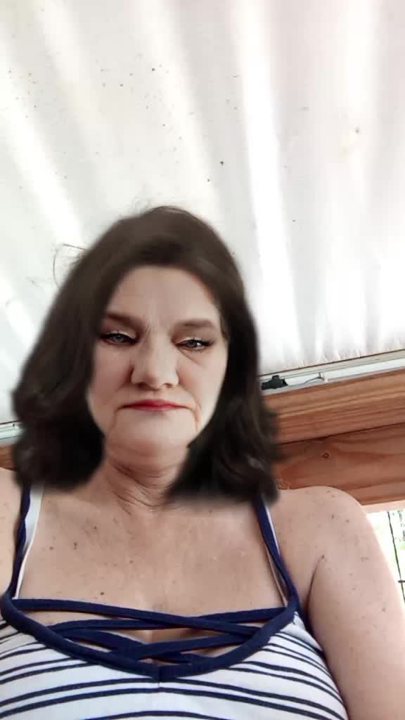 @amputee mom