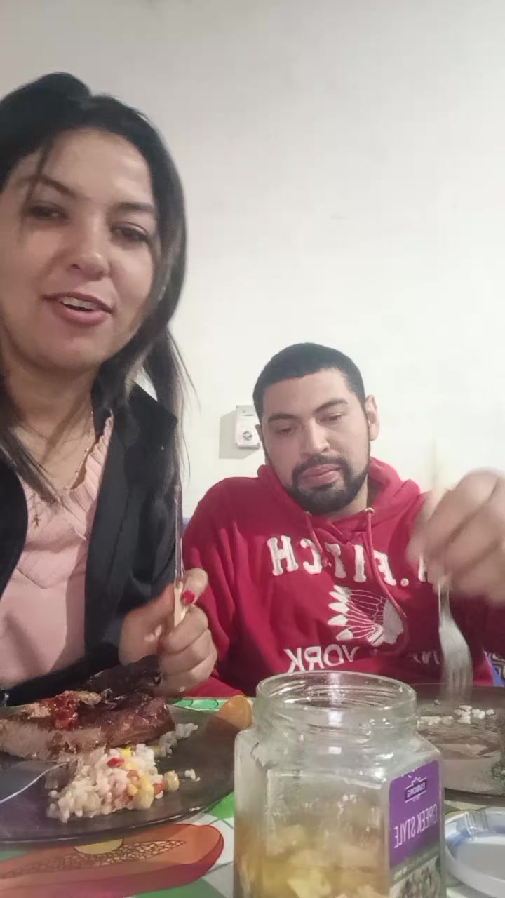@Tania Fernandez