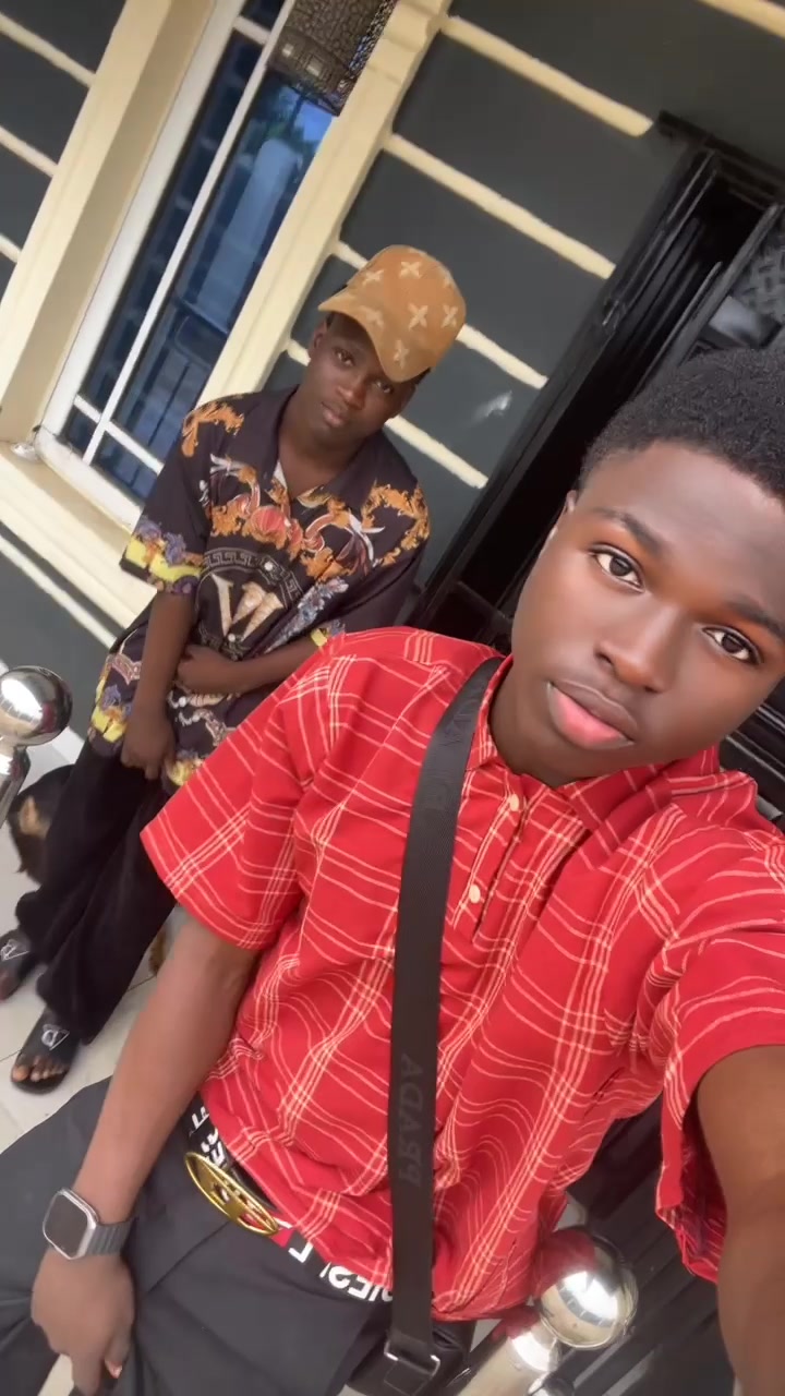 @AYANFE...🪖🇺🇸