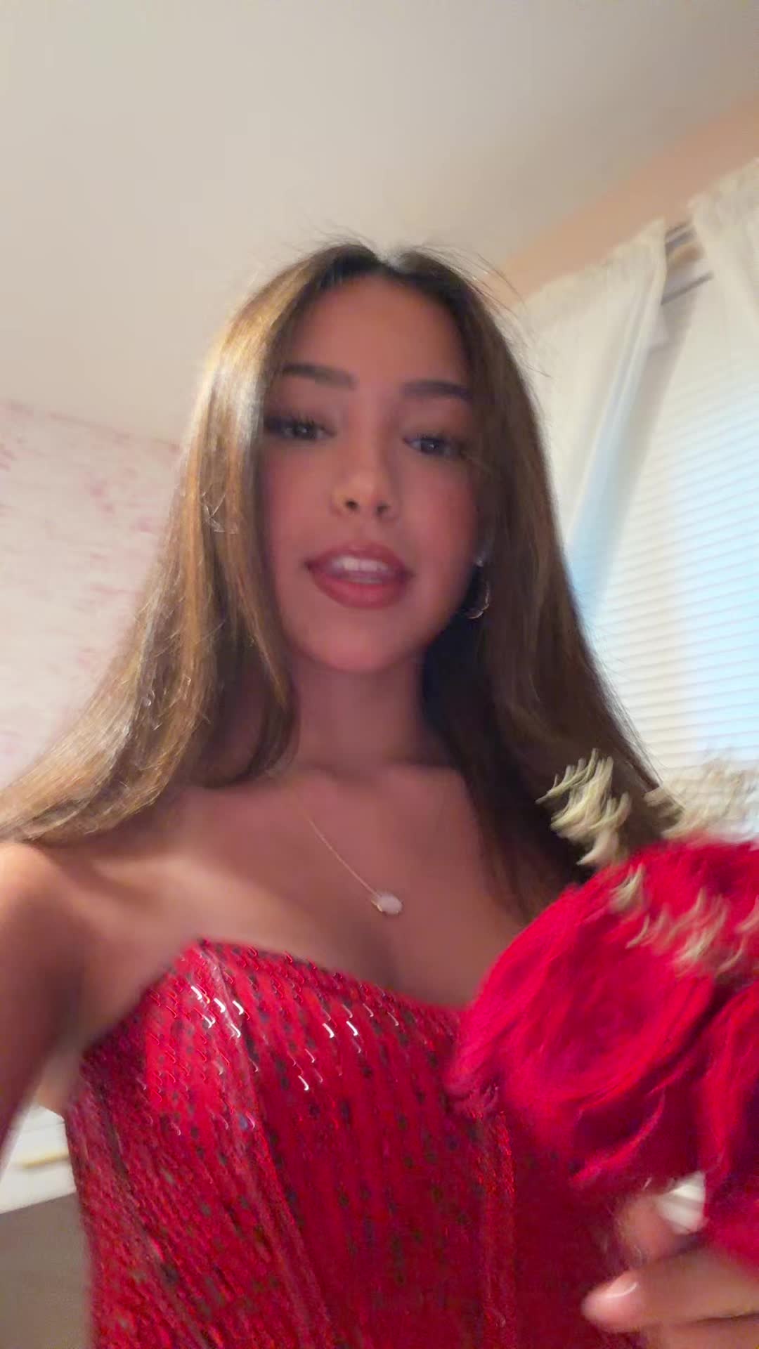 @️Elena