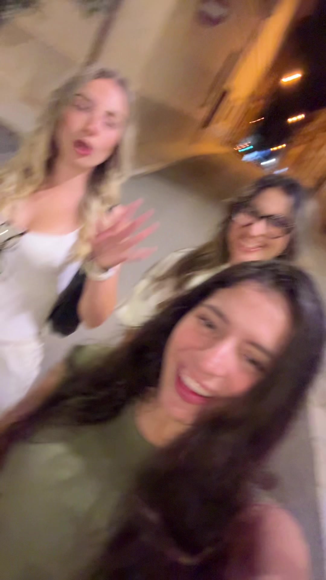 @Gabriela hurtado