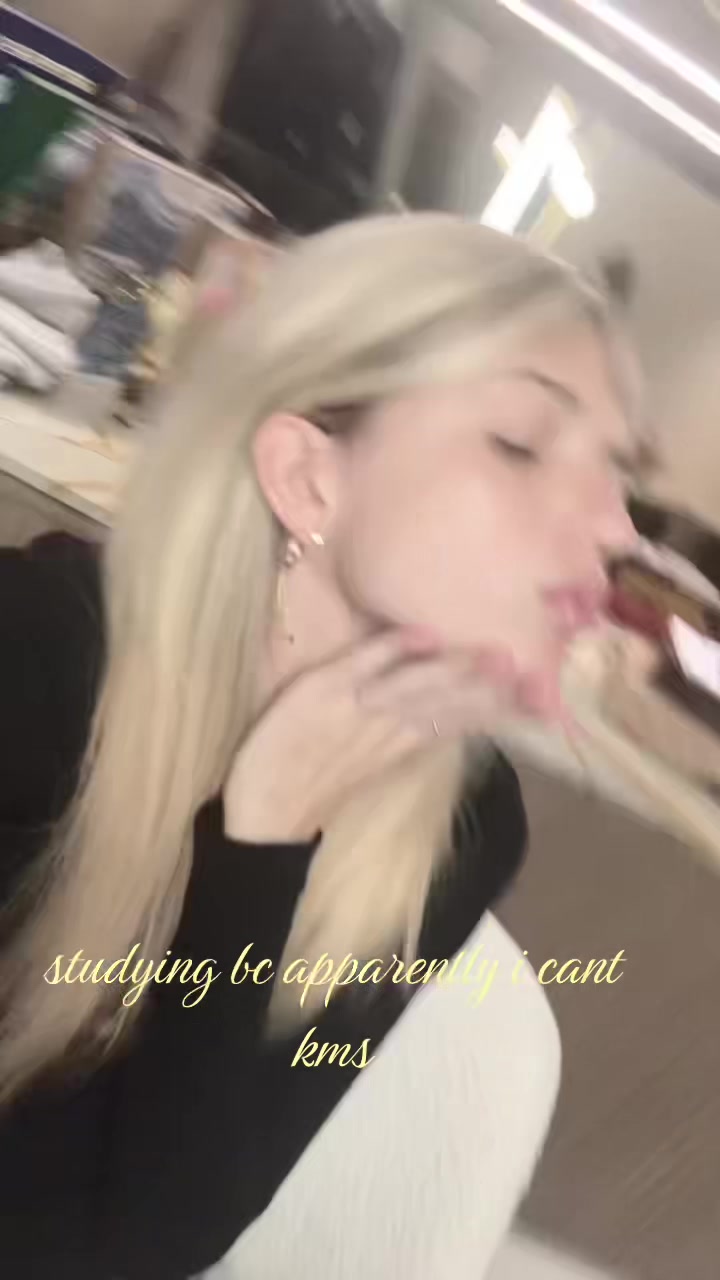 @gaby 🦇