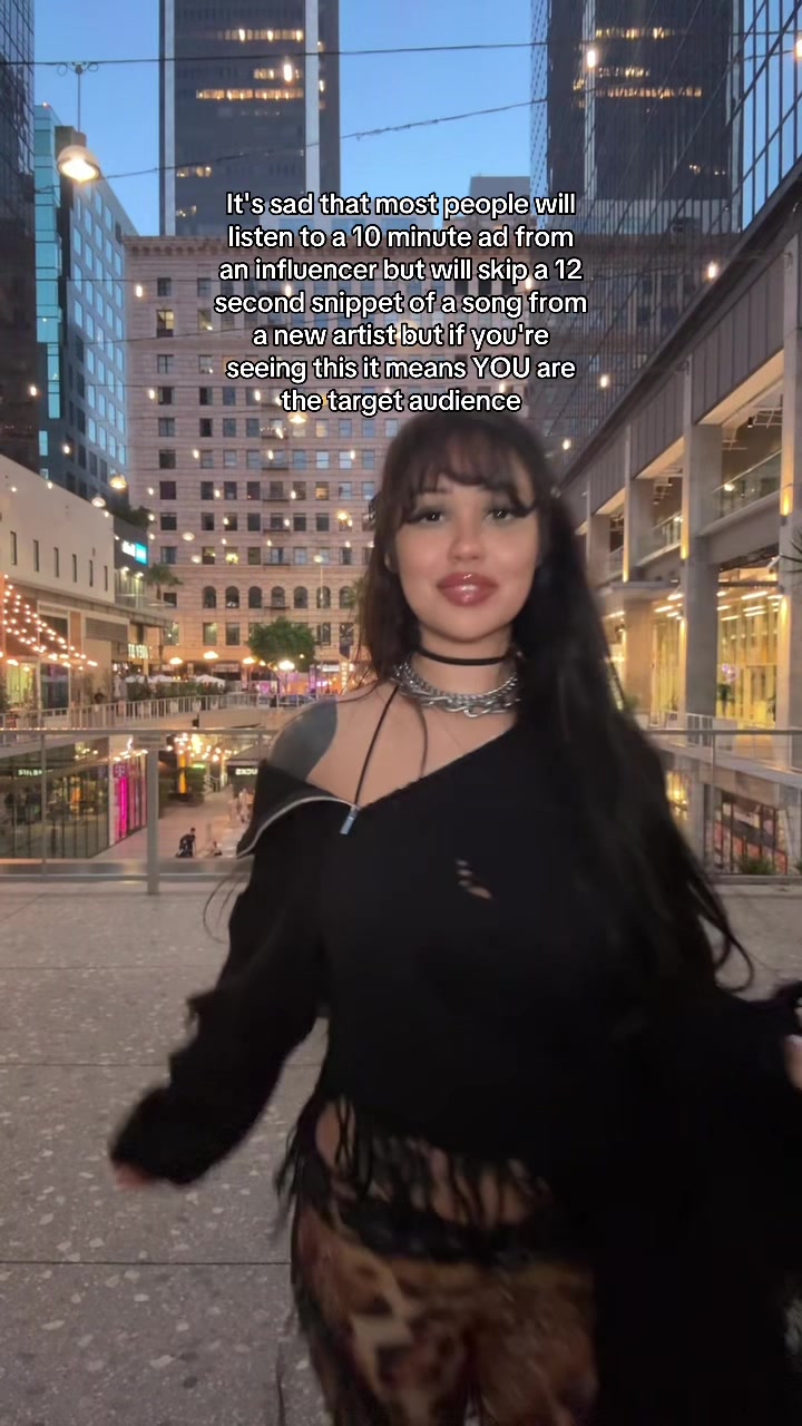 @deadbeat the stripper