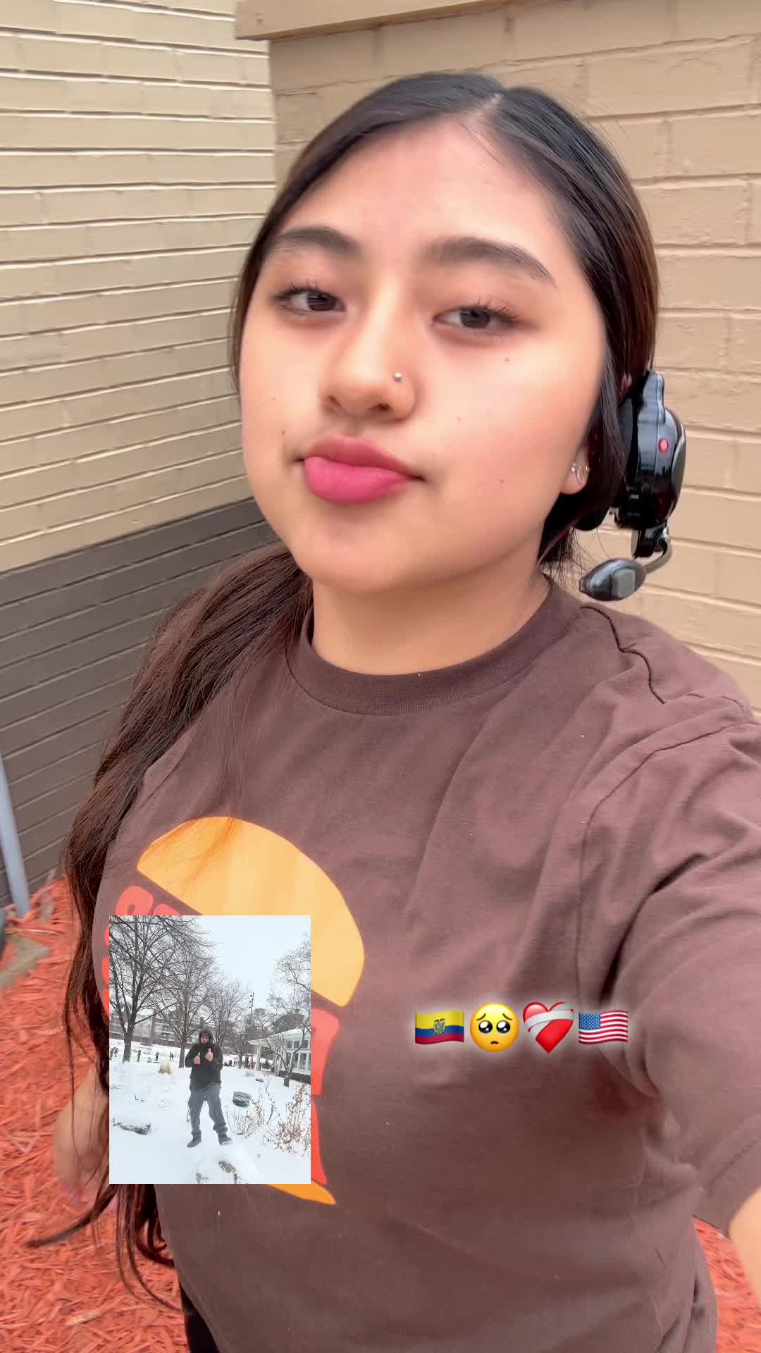 @EMILY 💞