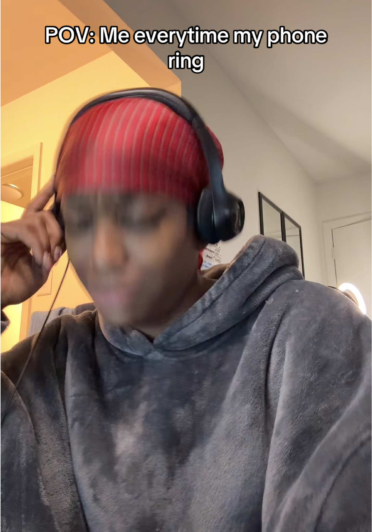 @HeyyNell