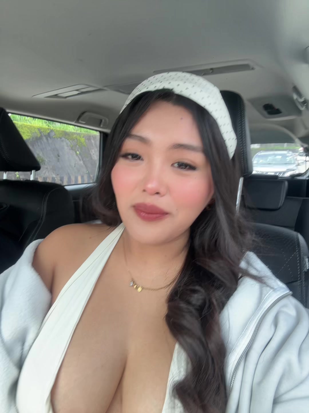 @Eqhlry