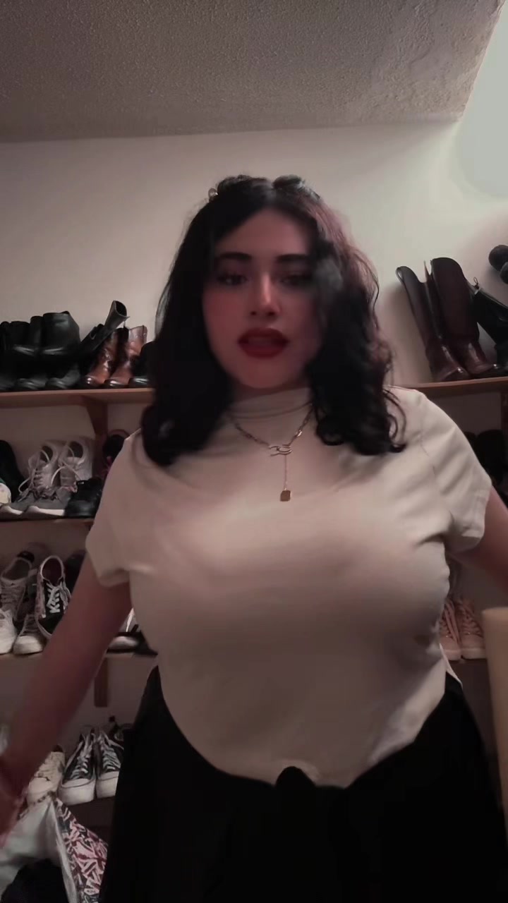 @TINI🍒