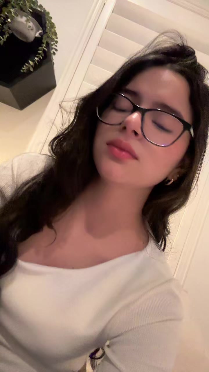 @ximena