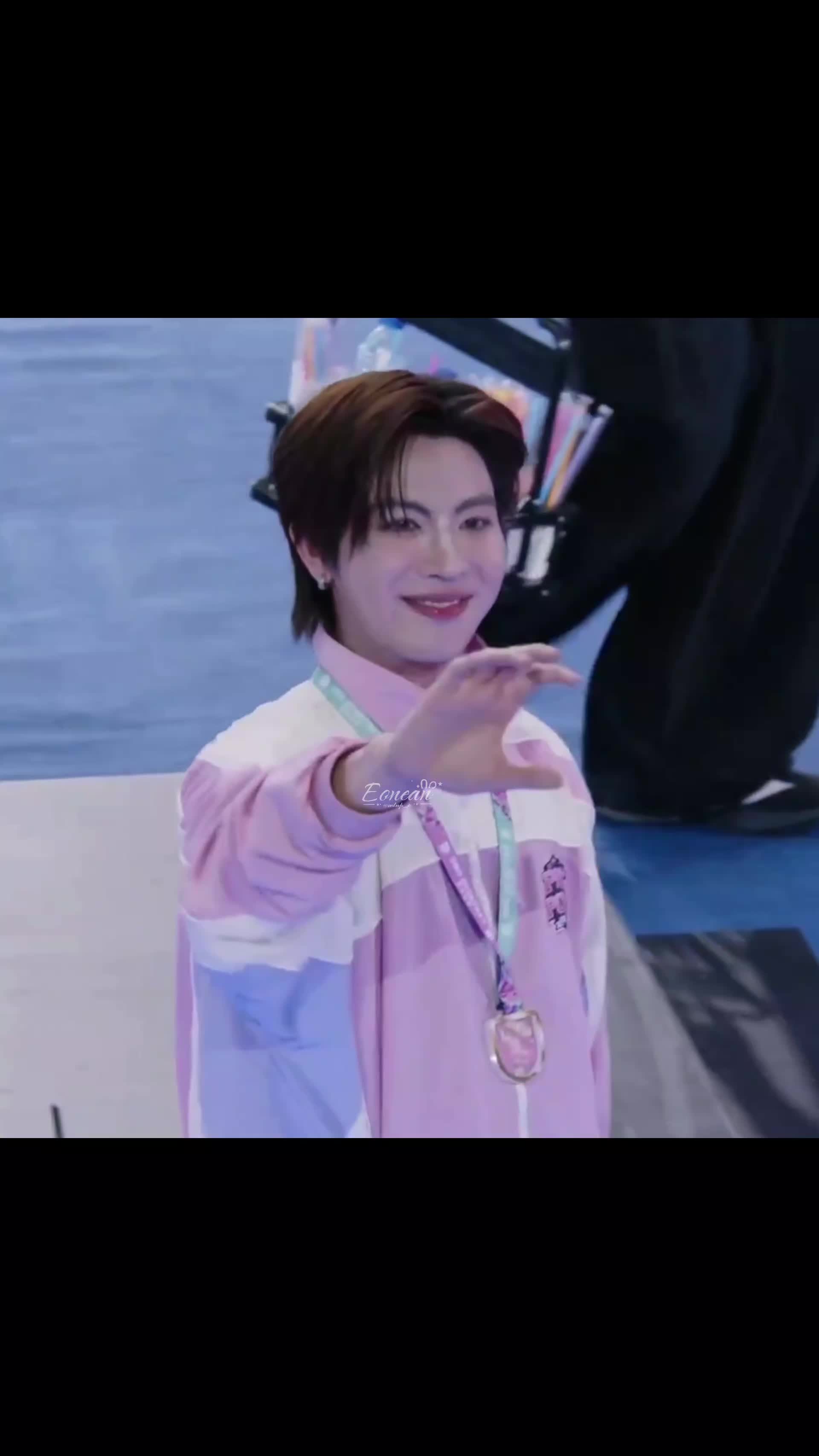 @อ้อนแอ้น݁ ˖Ი𐑼⋆