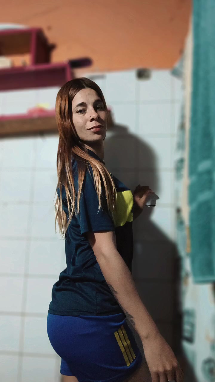 @niinavega24