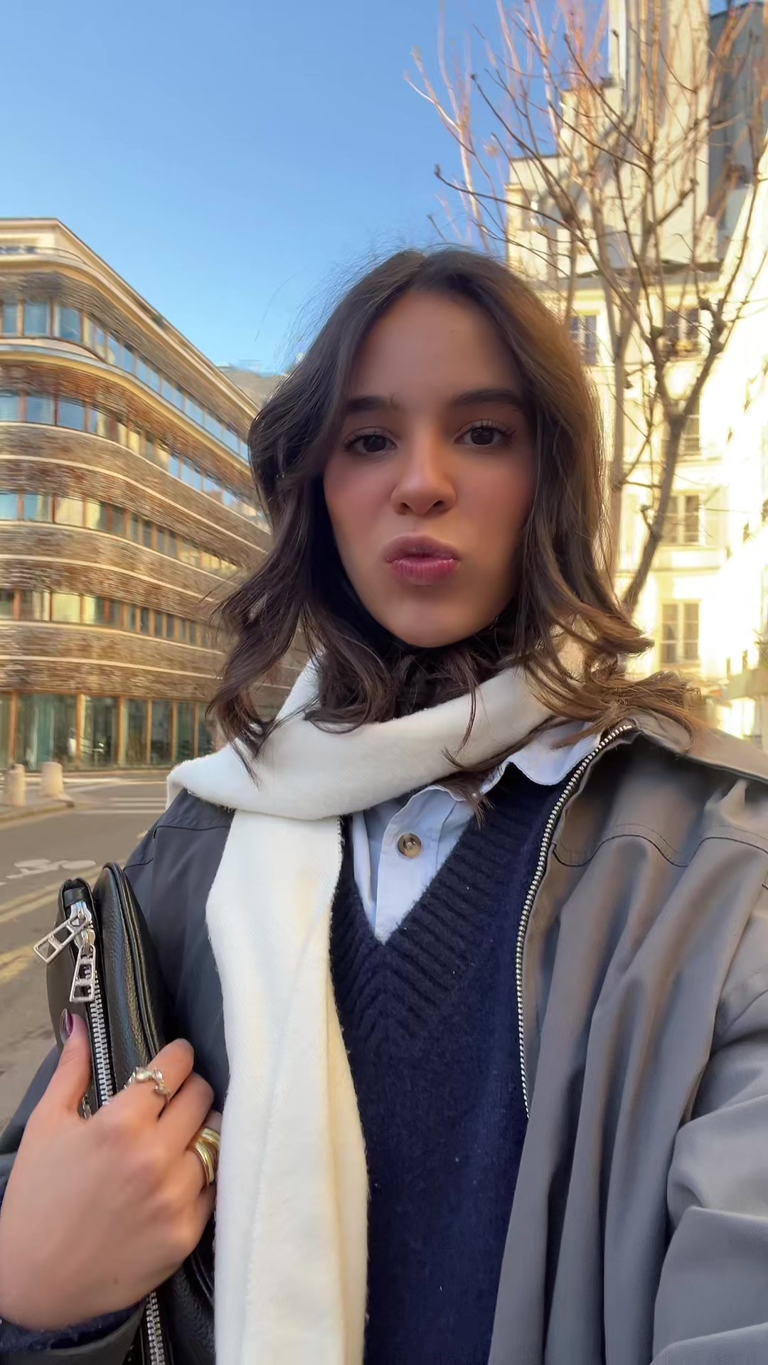@Renata