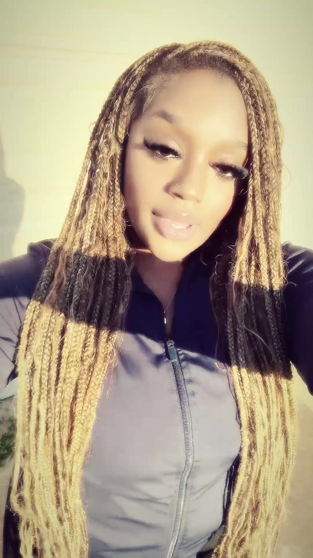@destinee