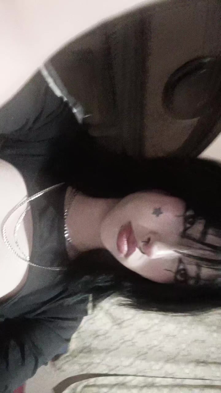 @️