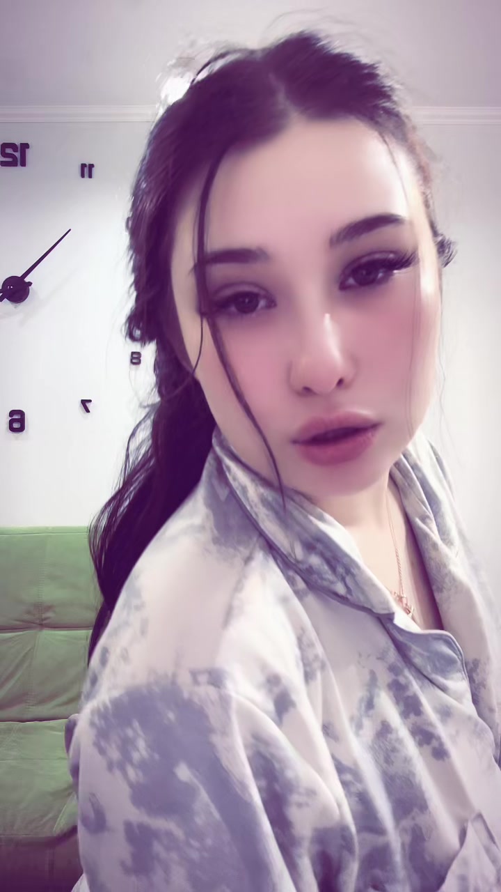 @Полина Миумиу