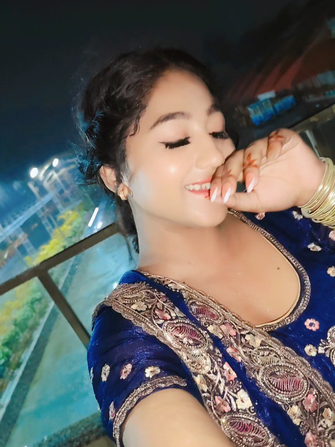 @Aayusha bk ❤️✨