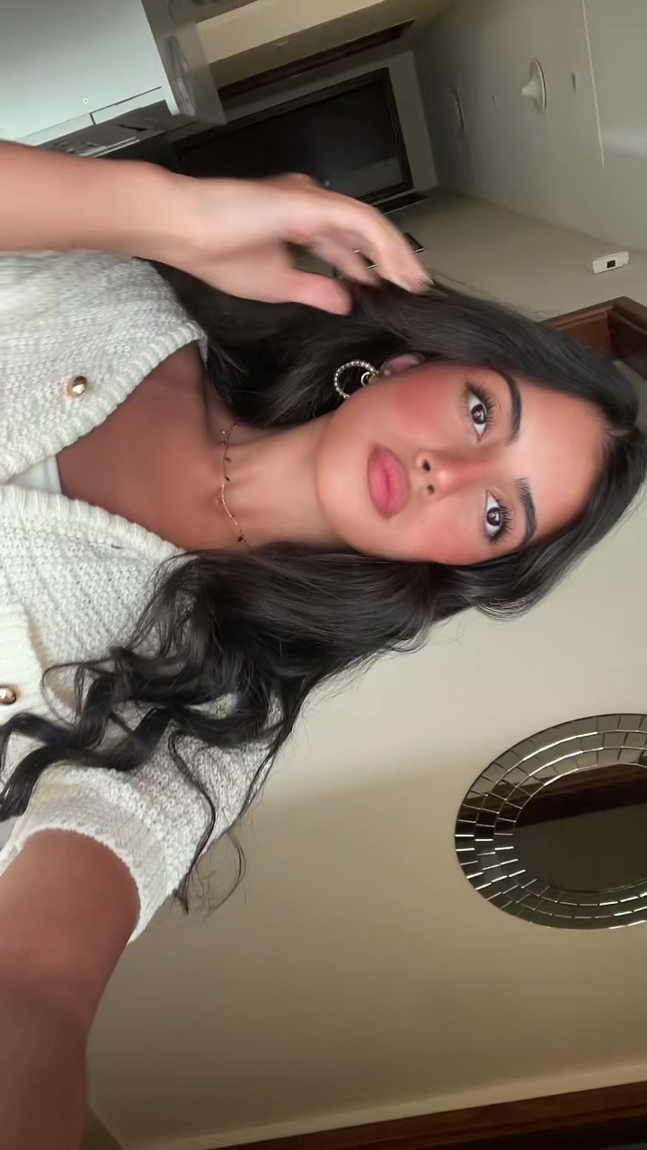 @𝓡🤍