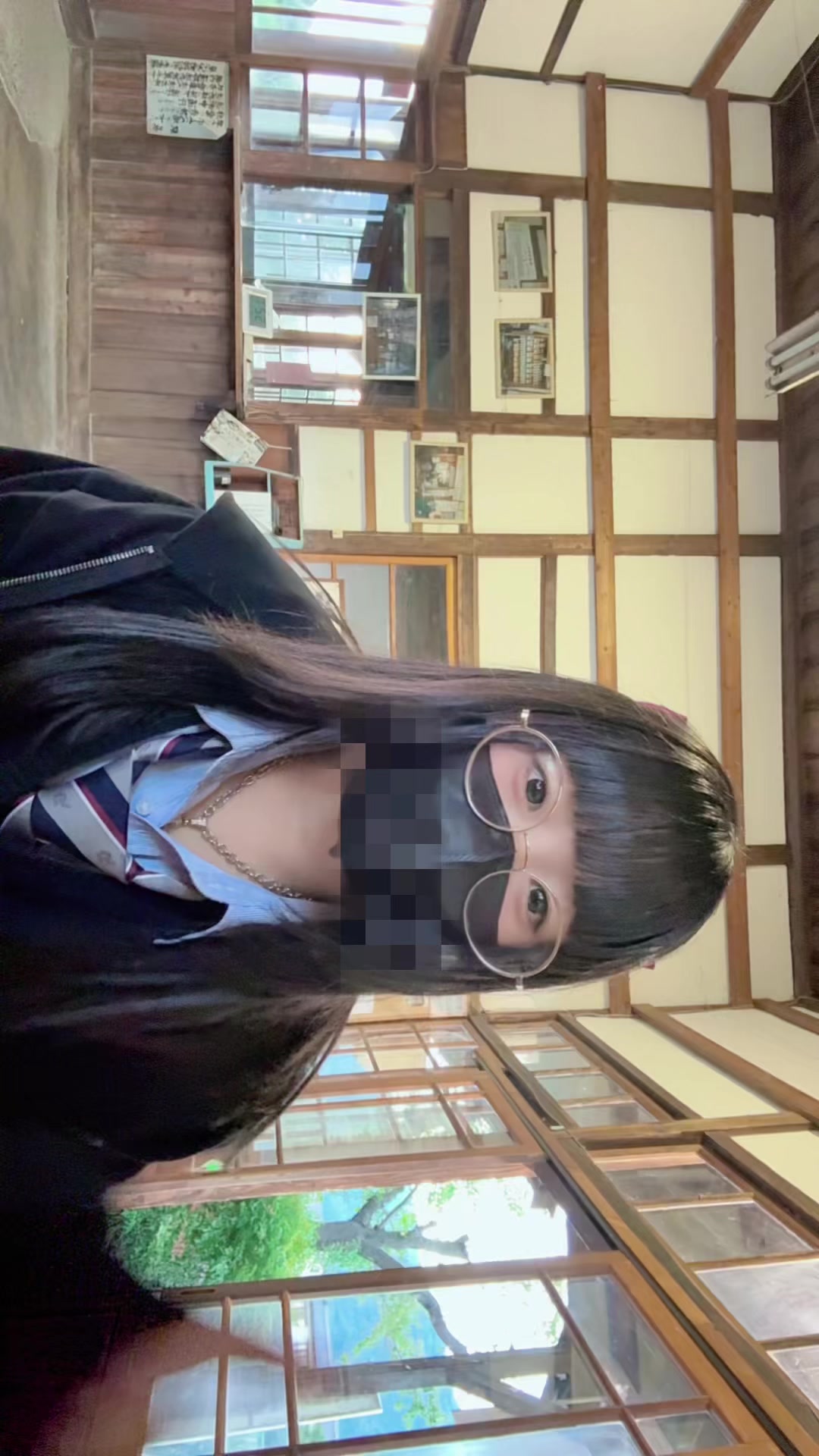 @M