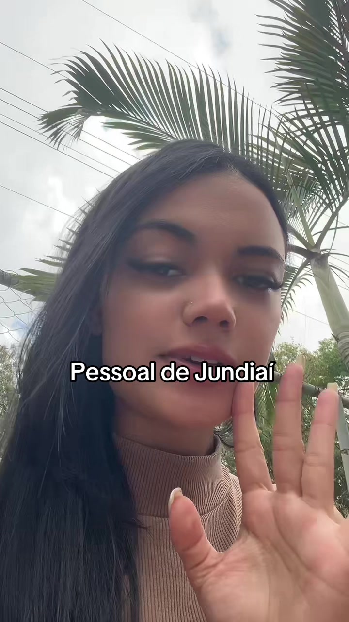 @Anna Laura