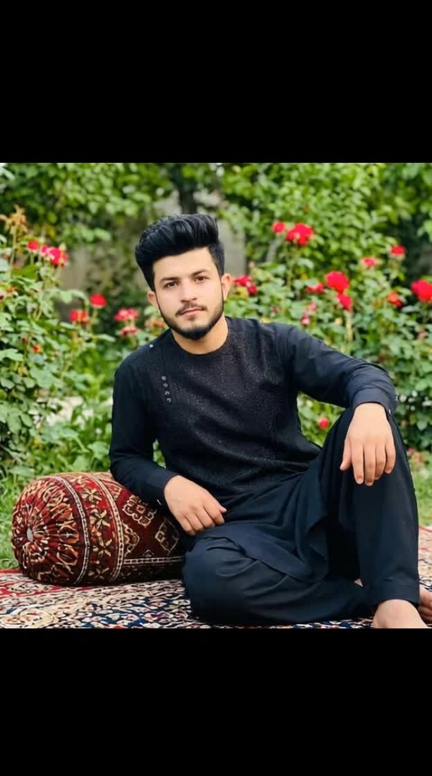 @نیا🦅زی