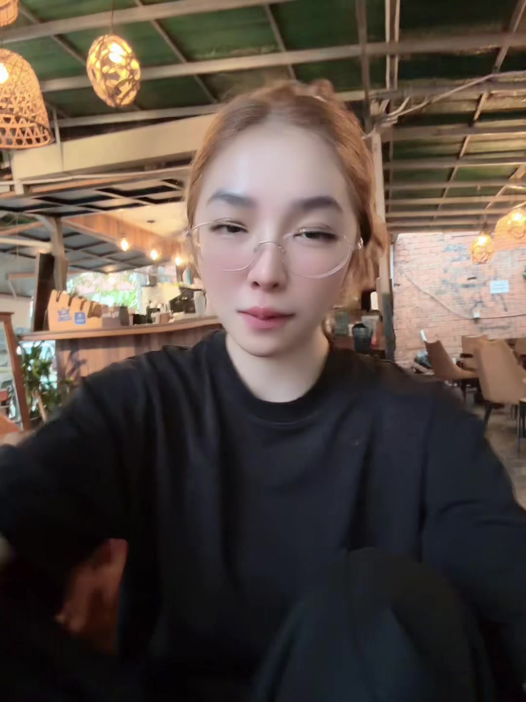 @AH JU