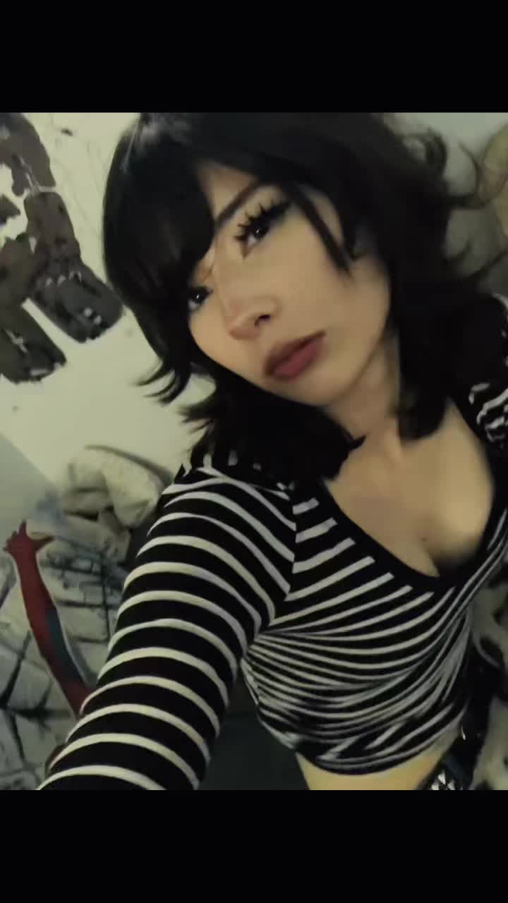 @Zombiii🧟♂️