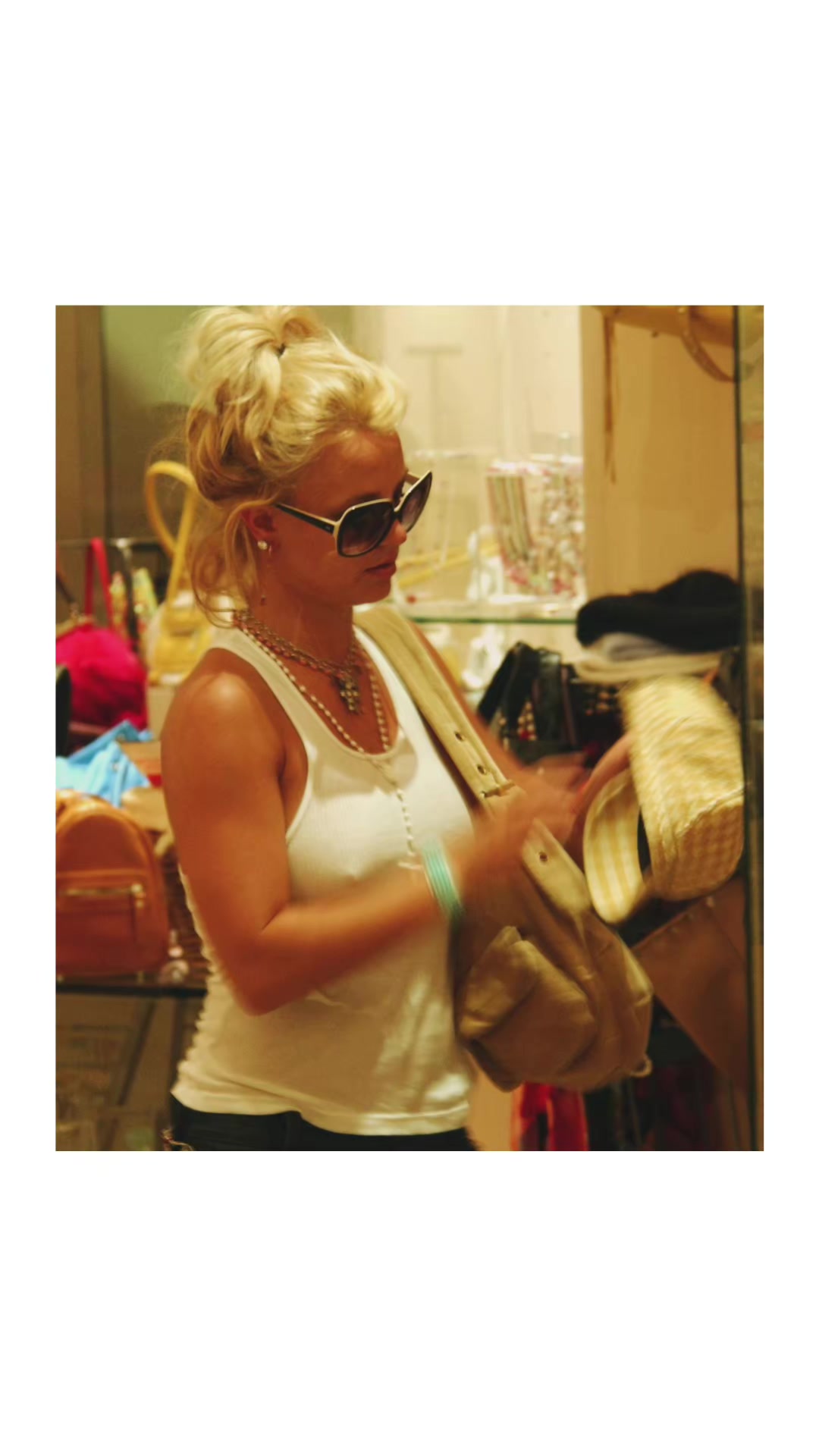 @★it's.Britney.Anto★