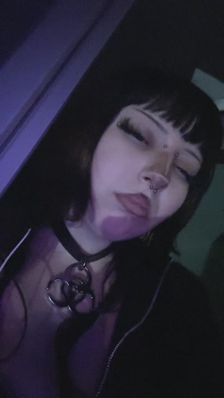 @𝒱𝒶𝓃𝒾𝓁𝓁𝒶☣︎