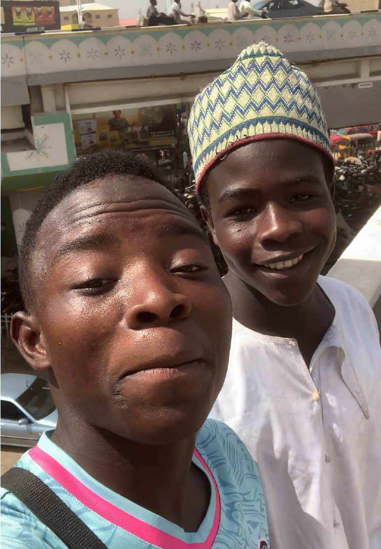 @Viral_Boy✅