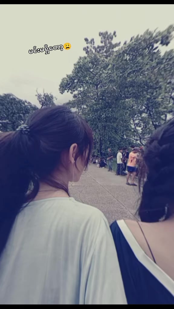 @MayZin10200300