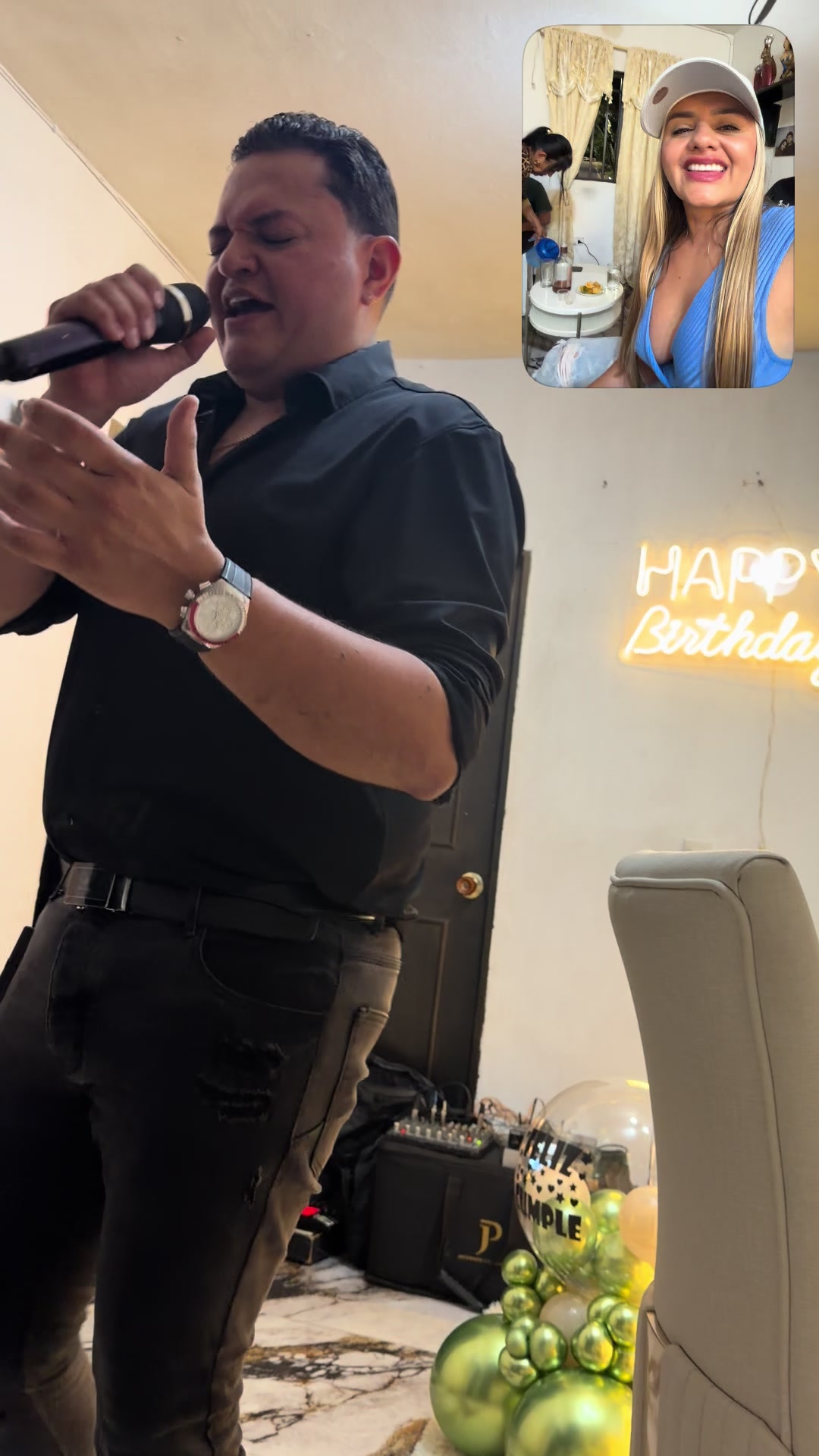 @Aura Medina
